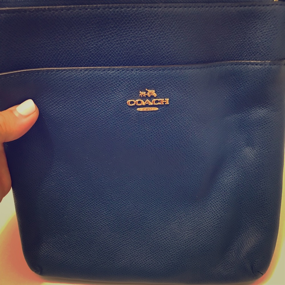 Coach crossbody purse